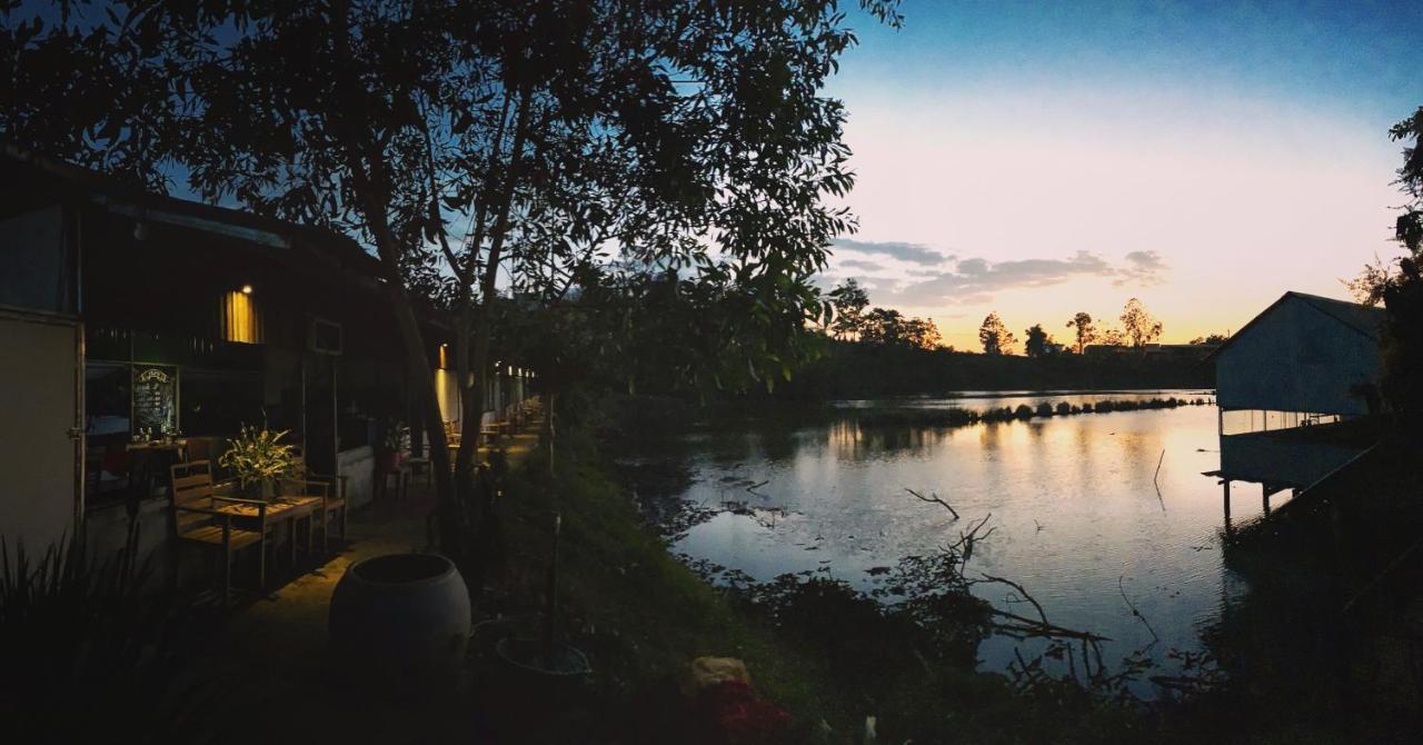 Homestay Bien Rung Gia Nghia Exterior photo
